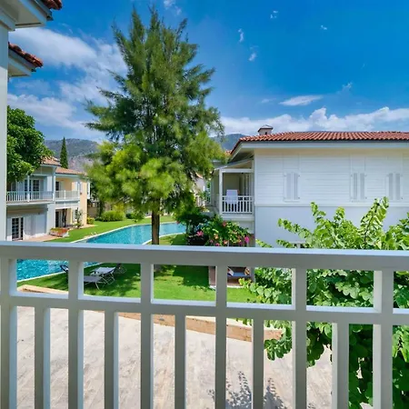 Portville Holiday Villas - Casa Di Mezzo ヴィラ