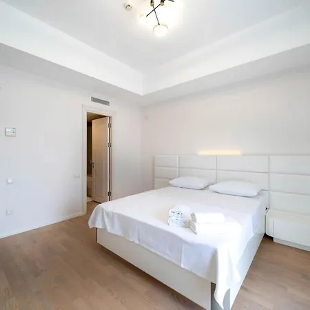 Portville Holiday Villas - Casa Di Mezzo ヴィラ